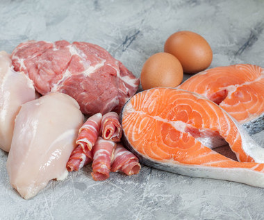 Surowe mięsa i ryby: Czy naprawdę warto je jeść?