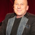 Surowy juror z "TzG" przed laty zniknął z mediów. Aż trudno uwierzyć, czym się dzisiaj zajmuje