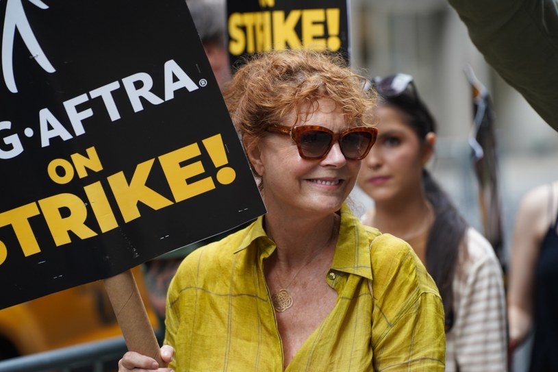 Susan Sarandon na strajku aktorów /JNI/Star Max/GC Images /Getty Images