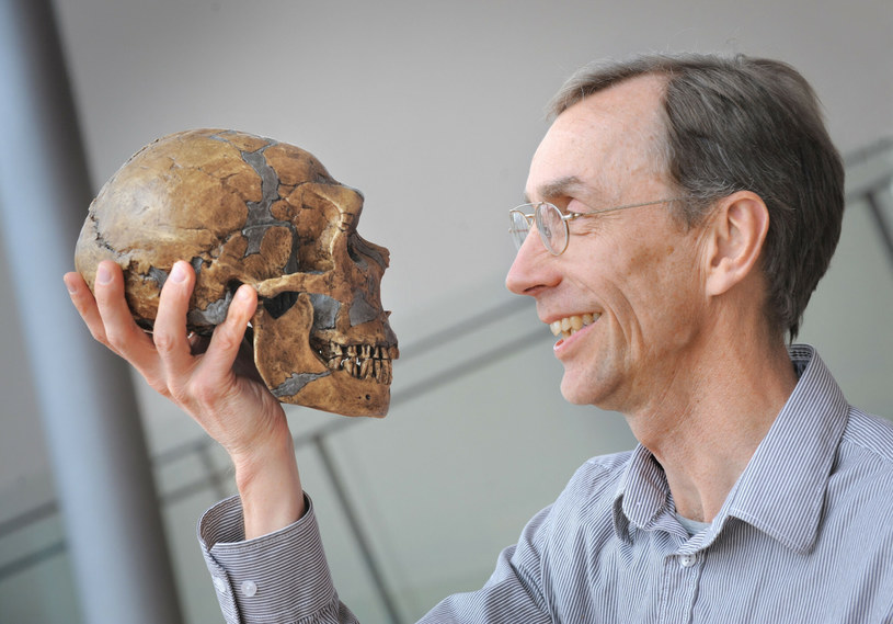 Svante Pääbo to specjalista w dziedzinie genetyki ewolucyjnej, a na co dzień kieruje Instytutem Maxa Plancka w Lipsku /AFP PHOTO /Frank VINKEN/ Max Planck Institute for Evolutionary Anthropology /East News