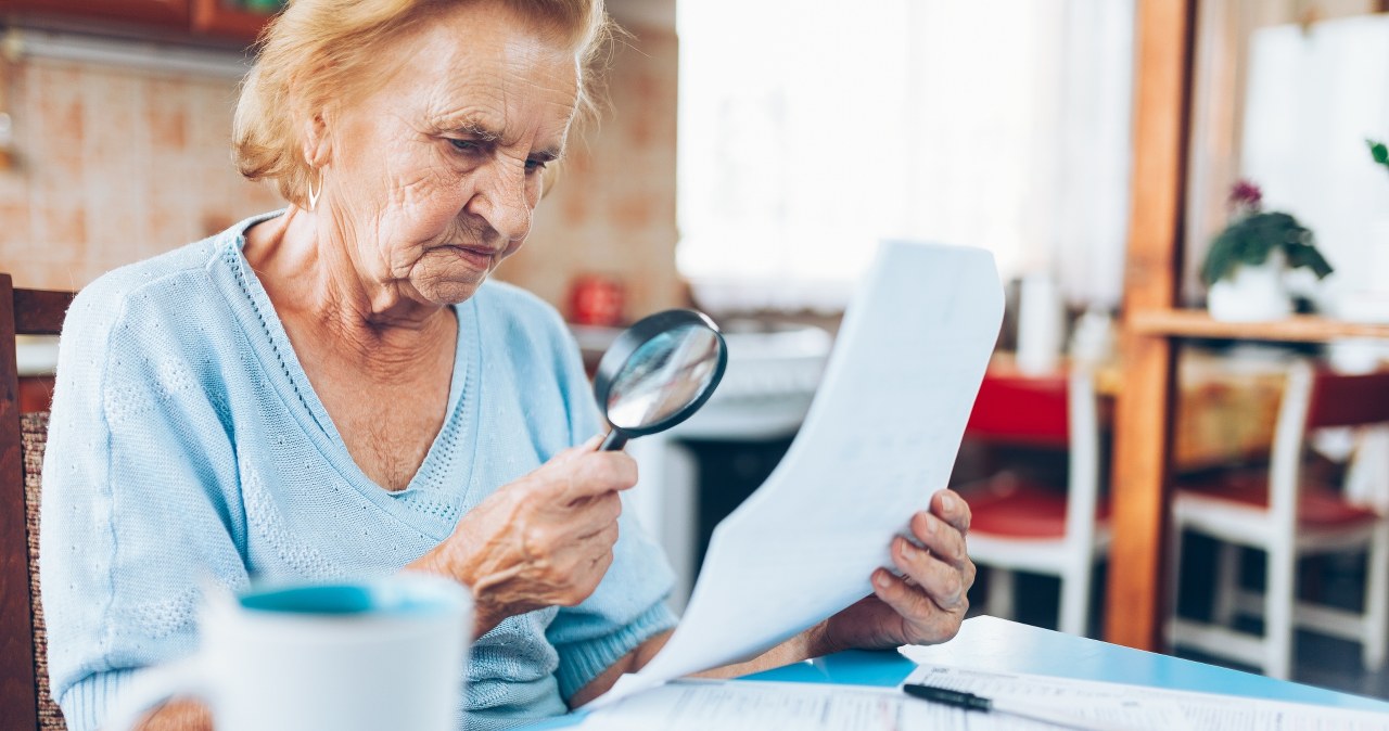 Świadczenie kompensacyjne to specjalny rodzaj emerytury pomostowej, który przysługuje nauczycielom, wychowawcom i pedagogom zatrudnionym w szkołach i placówkach oświatowych. /123RF/PICSEL