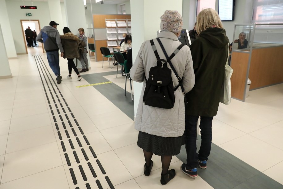 Świadczenie w wyższej wysokości jest wypłacane od stycznia 2024 roku /Tomasz Gzell /PAP