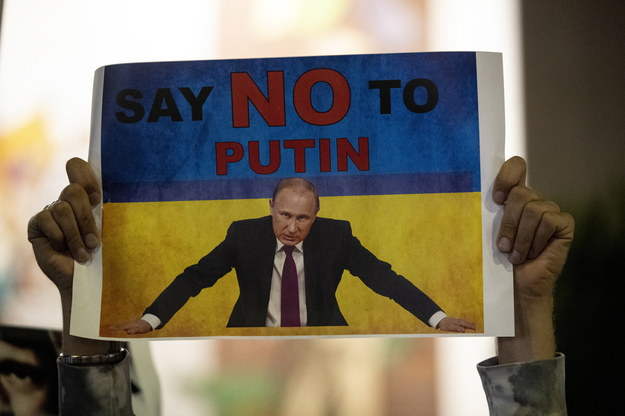 Świat chce powstrzymać Rosję i Władimira Putina /ETIENNE LAURENT /PAP/EPA