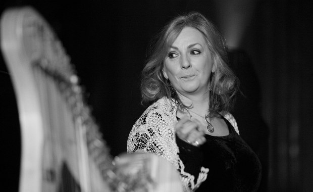 Świat muzyki w żałobie. Nie żyje Moya Brennan, wokalistka zespołu Clannad