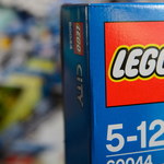 Świat Pokemonów z pierwszej generacji gier odtworzony z cyfrowych klocków LEGO