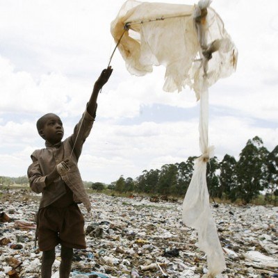 Świat tonie w śmieciach /AFP