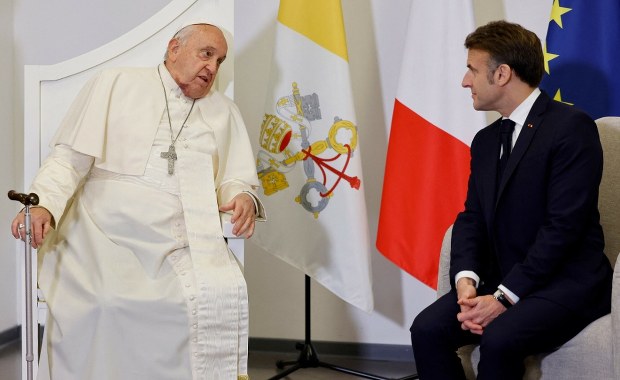 Świat w żałobie po śmierci Franciszka. Liderzy i gwiazdy dzielą się wspomnieniami
