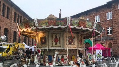 Świąteczna magia wraca na Nikiszowiec! Sprawdź, jakie atrakcje czekają na Jarmarku Na Nikiszu 