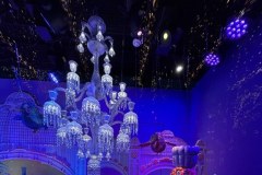 Świąteczne witryny paryskiego domu towarowego Galeries Lafayette