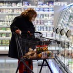 Świąteczne zakupy pod znakiem inflacji. Żywność droższa niż rok temu