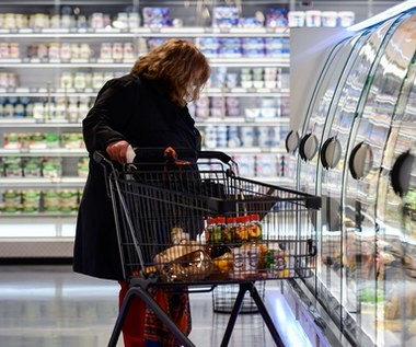 Świąteczne zakupy pod znakiem inflacji. Żywność droższa niż rok temu
