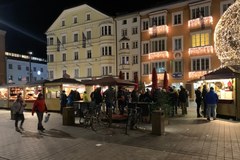 Świąteczny jarmark w Innsbrucku