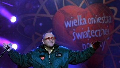 Światełko pofrunęło do nieba w Warszawie