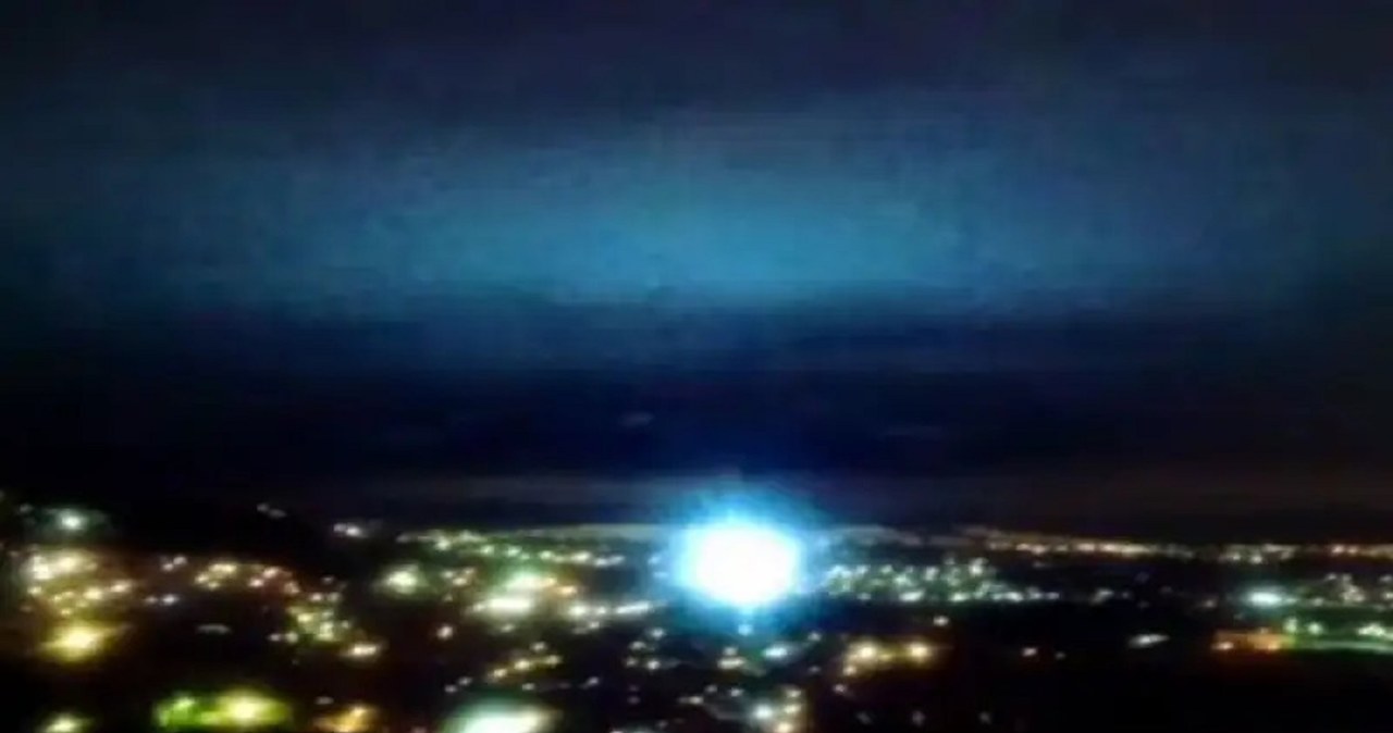 'Światła trzęsień ziemi" pojawiają się najczęściej w nocy poprzedzającej nadejście kataklizmu /YouTube
