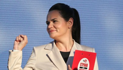 Swiatłana Cichanouska twierdzi, że to ona zwyciężyła w wyborach na Białorusi