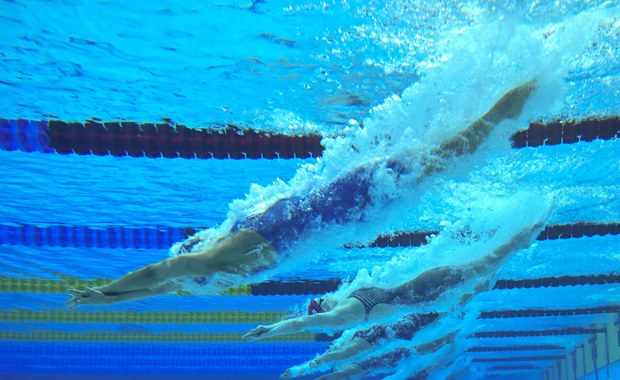 Światowa federacja pływacka ogranicza starty transpłciowym sportowcom
