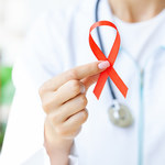 Światowy Dzień AIDS. W pandemii COVID-19 mniej osób testujących się na HIV