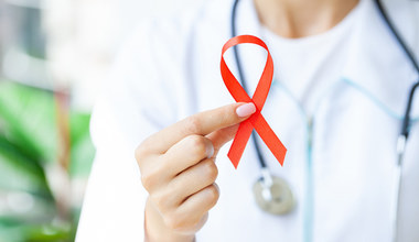 Światowy Dzień AIDS. W pandemii COVID-19 mniej osób testujących się na HIV