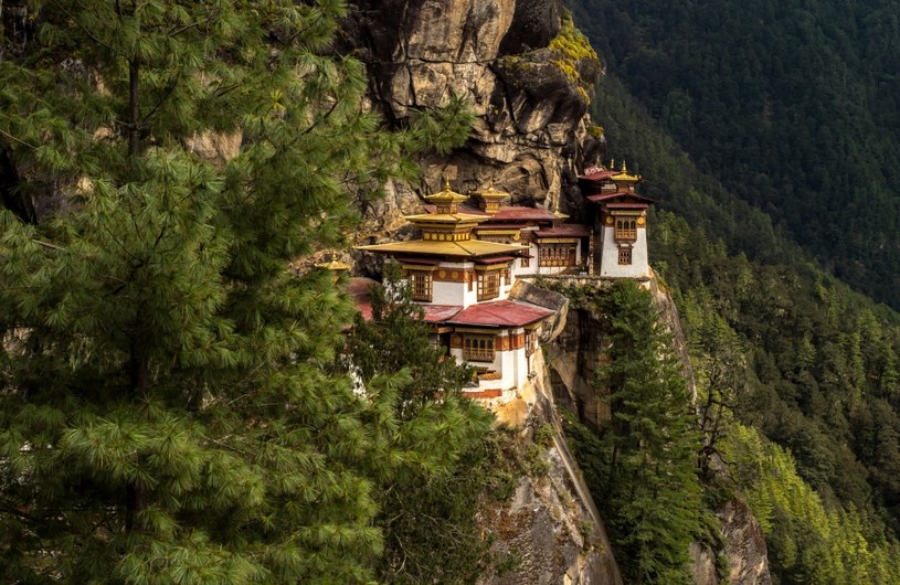 Świątynia buddyjska w Bhutanie, trudno dostępna jak i sam Bhutan /Stringer / Imaginechina via AFP /AFP
