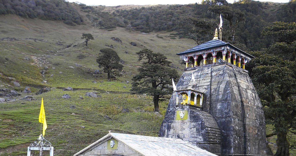 Światynia Madhyamaheshwar, Uttarakhand, Indie - jedna ze świątyń Panch Kedar /Bodhisattwa/CC BY-SA 4.0 /Wikimedia