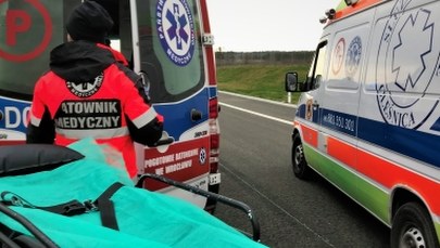 Świdnik: Czterokilogramowy młotek spadł na samochód