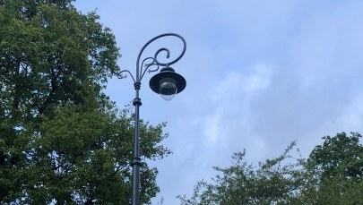 ​"Świecące pastorały" wróciły do Warszawy. "Jest jak przed wojną"