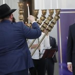Świece chanukowe znów płoną w Sejmie. Rabin mówił o "rozproszeniu mroku"