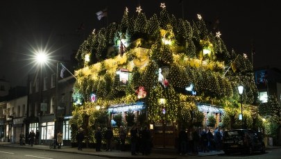 Święta na Wyspach? Betonowe zapory wokół jarmarków, komandosi w tłumie 