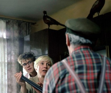 Świetnie odnajduje się zarówno w rolach dramatycznych, jak i komediowych. W 1988 roku zagrała w „Cesarskim cięciu” w reżyserii Stanisława Moszuka. Komedia zdobyła nagrodę na Międzynarodowym Festiwalu Filmów Telewizyjnych w Monte Carlo.