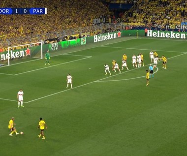 Świetny pomysł na wykonanie rzutu wolnego przez graczy Borussi Dortmund. Liga Mistrzów. WIDEO