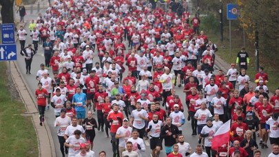 Święto Niepodległości w Warszawie: Składanie kwiatów, marsz i bieg