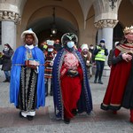 ​Święto Trzech Króli w Krakowie. Trzy pochody dotrą na Rynek Główny