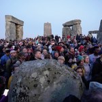 Święto w Stonehenge. Tysiące ludzi celebrowały letnie przesilenie
