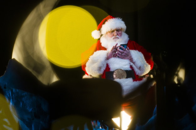 Święty Mikołaj poszukiwany... do pracy /JIM LO SCALZO /PAP/EPA