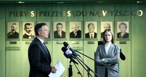 "Świeża krew" w Sądzie Najwyższym. Kto zastąpi Manowską?