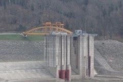 Świnna Poręba: Ludzie wciąż nie mogą się wyprowadzić z terenu budowy zbiornika