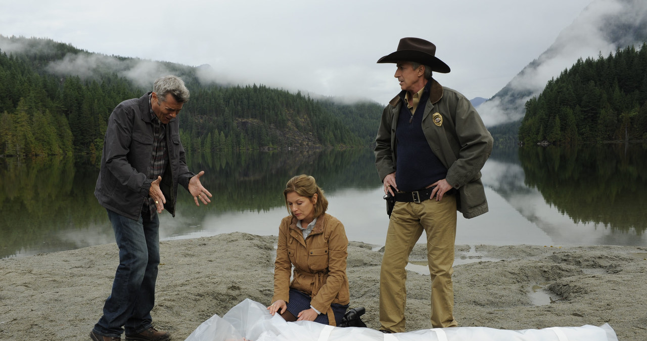 "Świry":  Lenny Von Dohlen jako Sheriff Johnson, Dana Ashbrook jako  Robert Barker i  Sheryl Lee jako  Doc Gooden /Getty Images