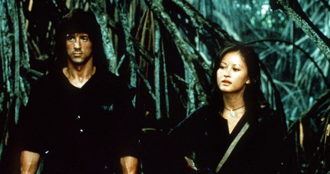 Sylvester Stallone i Julie Nickson w filmie "Rambo II" /AKPA