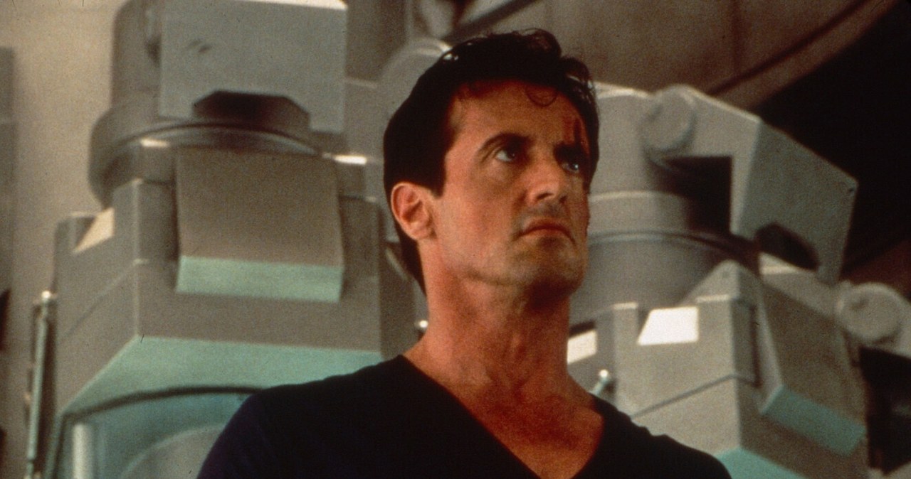 Sylvester Stallone w filmie "Sędzia Dredd" /Buena Vista Pictures/Courtesy Everett Collection/Everett Collect /East News