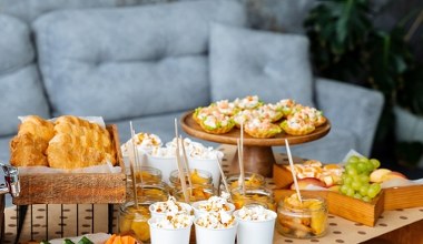 Sylwester z dziećmi? Podaj te przekąski, a znikną co do okrucha