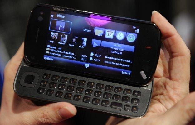 Symbian wciąż jest najpopurarniejszym systemem mobilnym w Europie /AFP