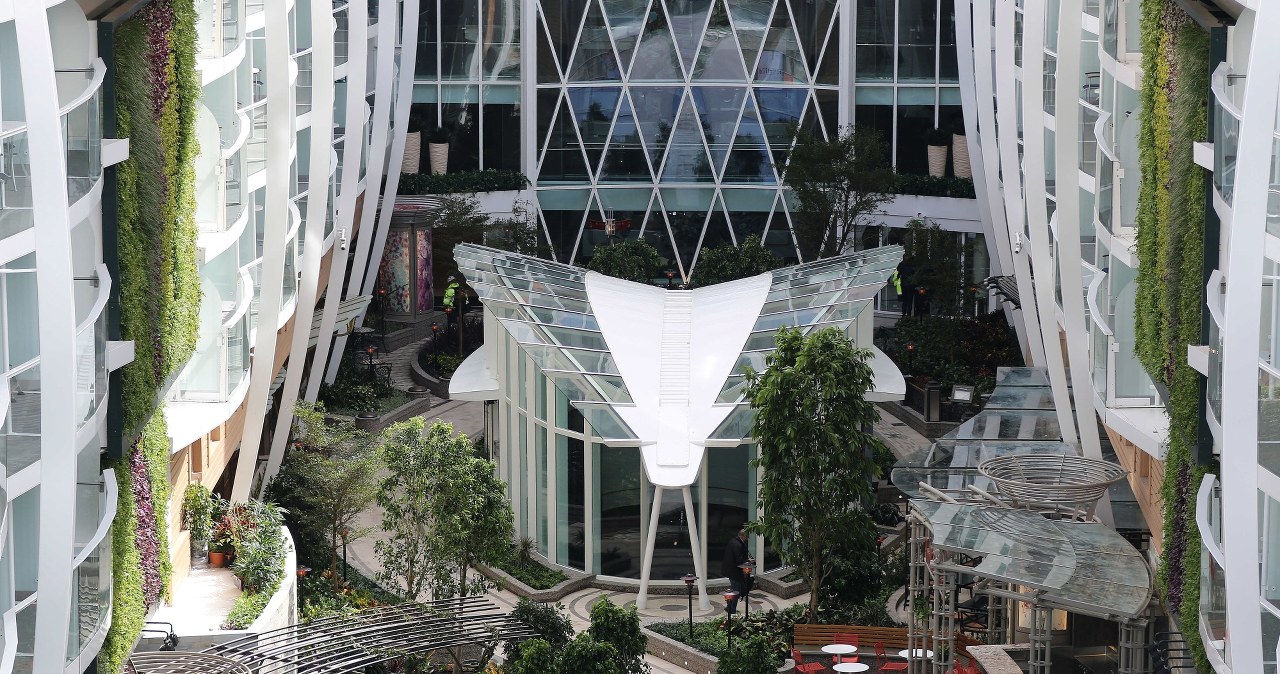 Symphony of the Seas - największy statek wycieczkowy świata