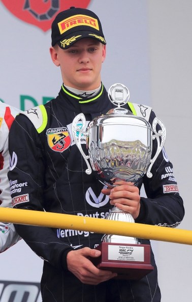 Syn Michaela Schumachera wygrał wyścig Formuły 4 