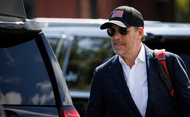 Syn prezydenta Bidena usłyszał zarzuty