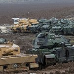 Syria: Zagraniczni bojownicy dołączają do walki przeciwko wojskom Turcji 