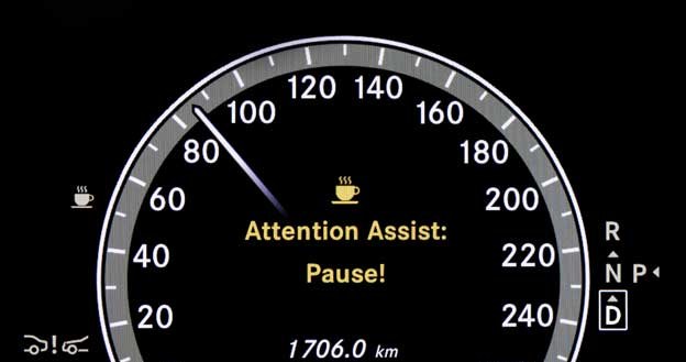 System Attention Assist Mercedesa /Informacja prasowa