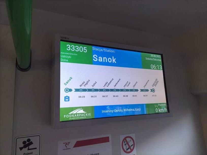System informacji pasażerskiej w szynobusie Sanok-Ustrzyki podczas inauguracyjnego kursu /Podkarpacki Urząd Marszałkowski /materiały prasowe