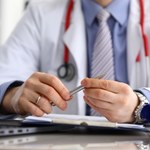 System ochrony zdrowia pod presją. Polacy czekają w kolejce do lekarza miesiącami