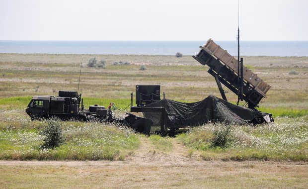 System Patriot dotarł na Ukrainę. "Nasze niebo jest chronione"