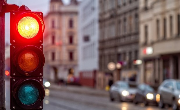System Red Light w Łodzi. Ważne informacje dla kierowców